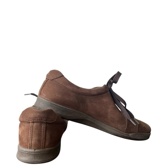 Easy Spirit Brown Suede Sneakers | comfort lace-up shoes size 7 casual support - Picture 4 of 8